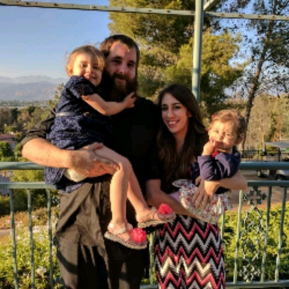 Meet your Posher, Alexis - Picture 1 of 1